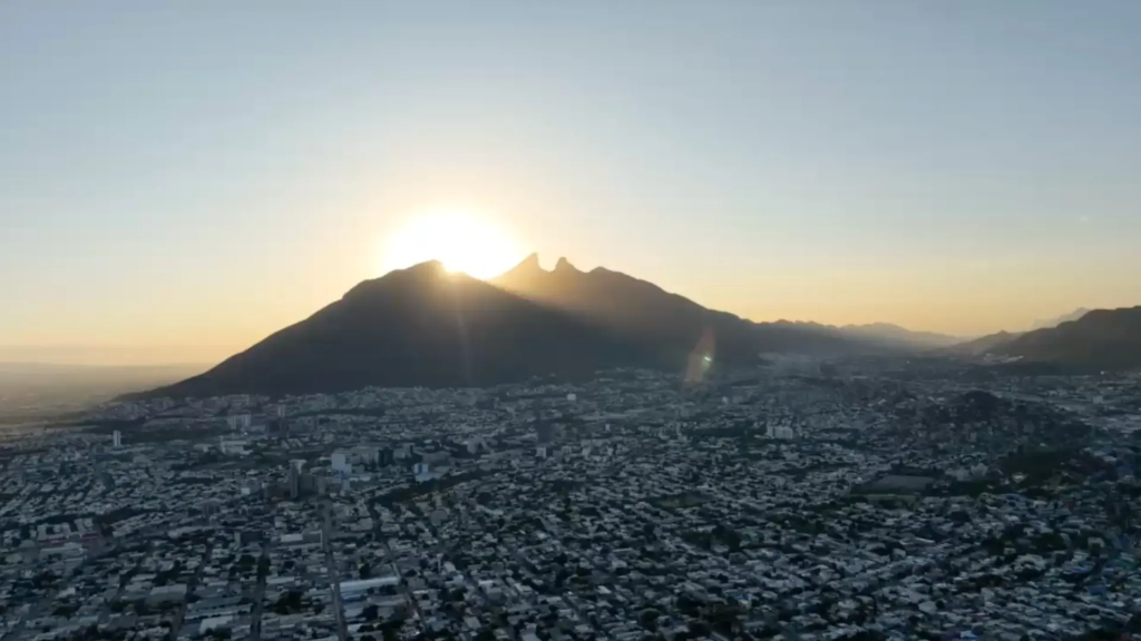 Frente Frío Mantiene El Clima En La Ciudad Con Bajas Temperaturas, Ambiente Seco Y Una Jornada Invernal Estable Este Martes.
