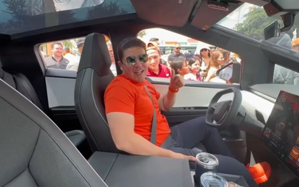 Gira-de-samuel-garcía-a-japón-inversiones-extranjeras-proyectos-detenidos-en-nuevo-león-viaje-internacional-del-gobernador-tesla-en-monterrey