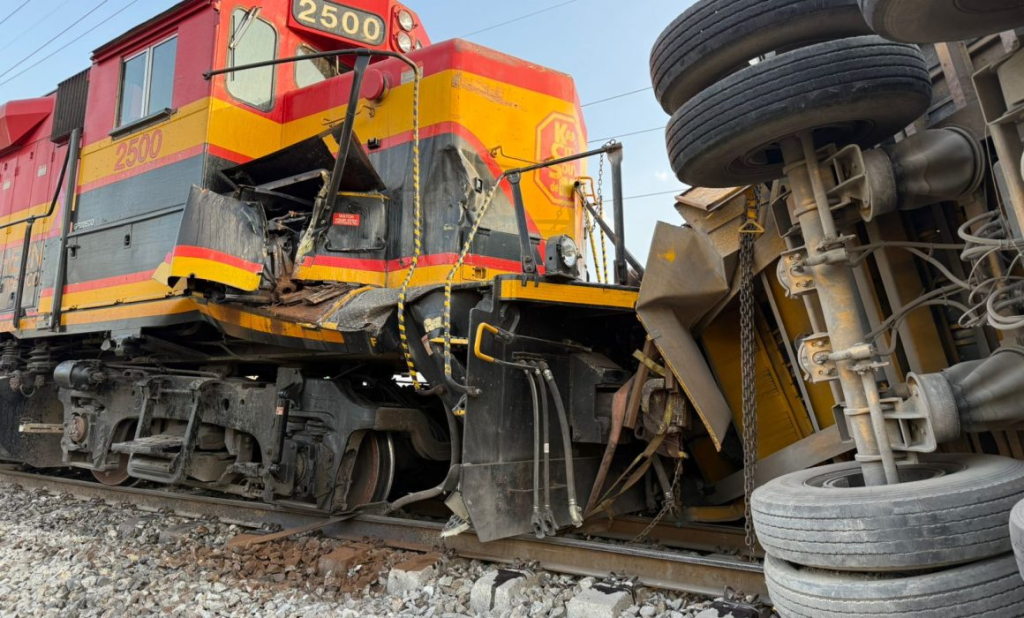 La Inseguridad Ferroviaria En Nuevo León Es Crítica. El Estado Ocupa El Primer Lugar En Accidentes Ferroviarios Ante La Falta De Señalización.